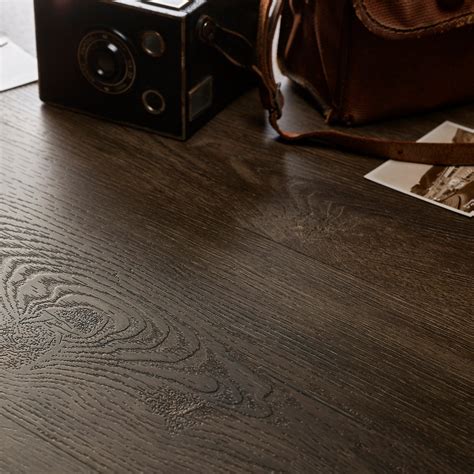 tudor planks